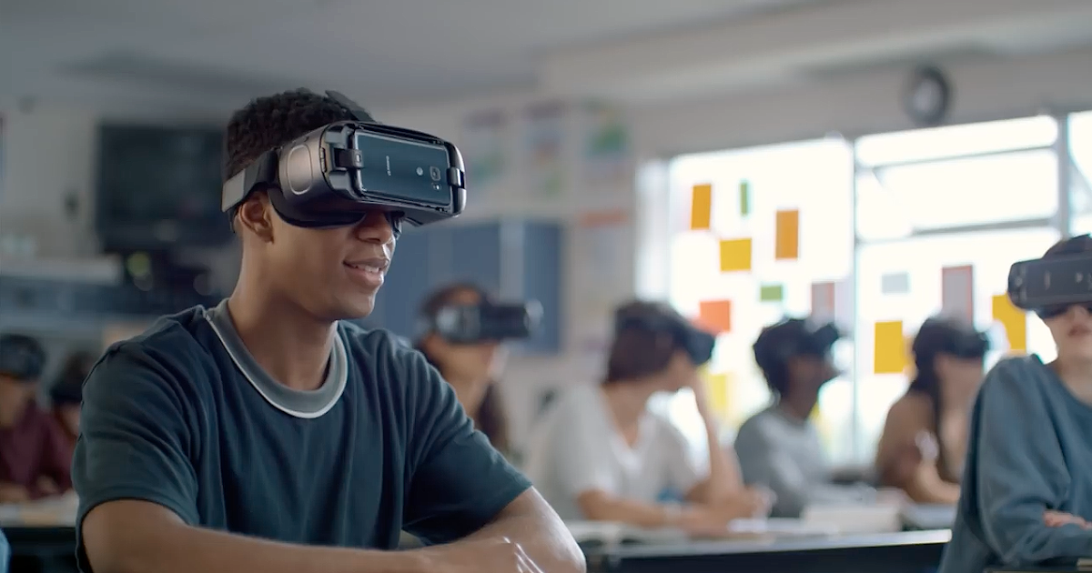 Empowering Tomorrow's Leaders: The Role of Virtual Reality in Education